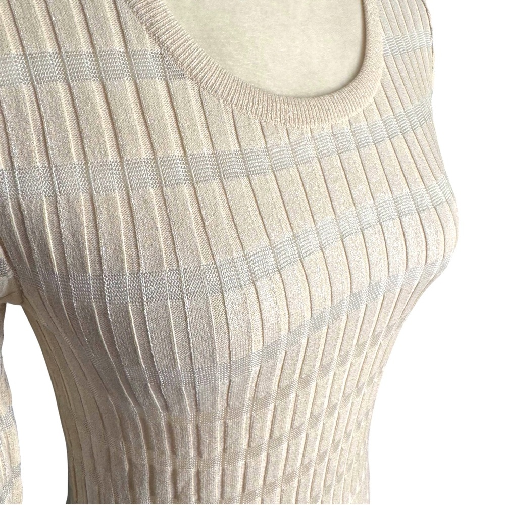 RIANI Shimmering Rib Knit Top - Picture 3 of 8